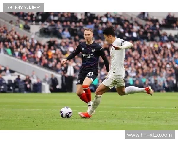 德甲热刺与AC米兰战平乌龙球成比赛转折点数据分析揭示精彩瞬间